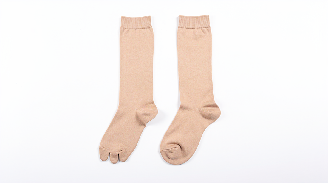 Open Toe vs Closed Toe Compression Stockings: Which Is Right for You?