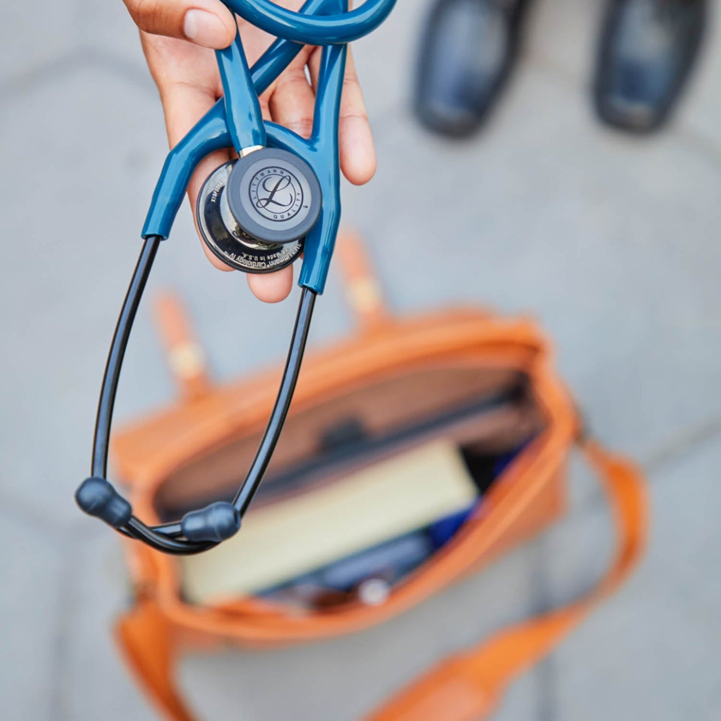 Littmann Cardiology IV Stethoscope: Black & Navy 6168