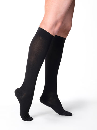 Sigvaris 230 Essential Cotton Compression Socks 30-40 mmHg Calf High for Women Closed Toe