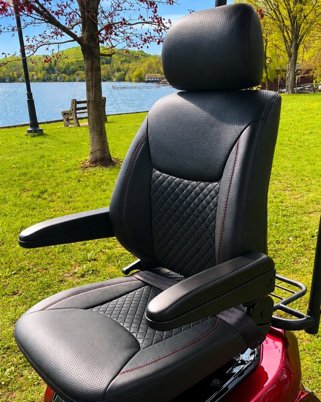 Close-up of the Movo MACH captain seat and backrest