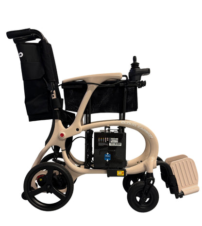 Movo Cloud Carbon beige carbon fibre wheelchair, detail of frame