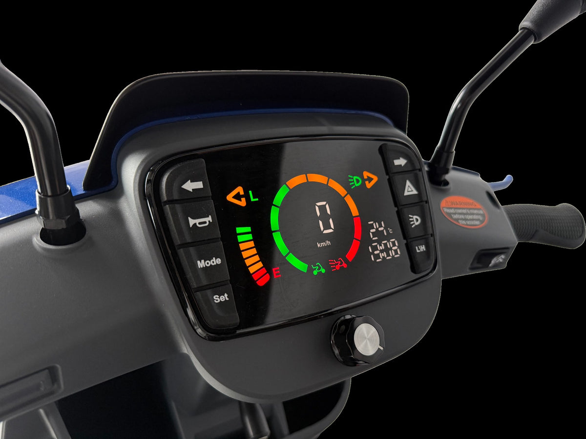 Movo MACH full digital display showing speed, battery and drive mode