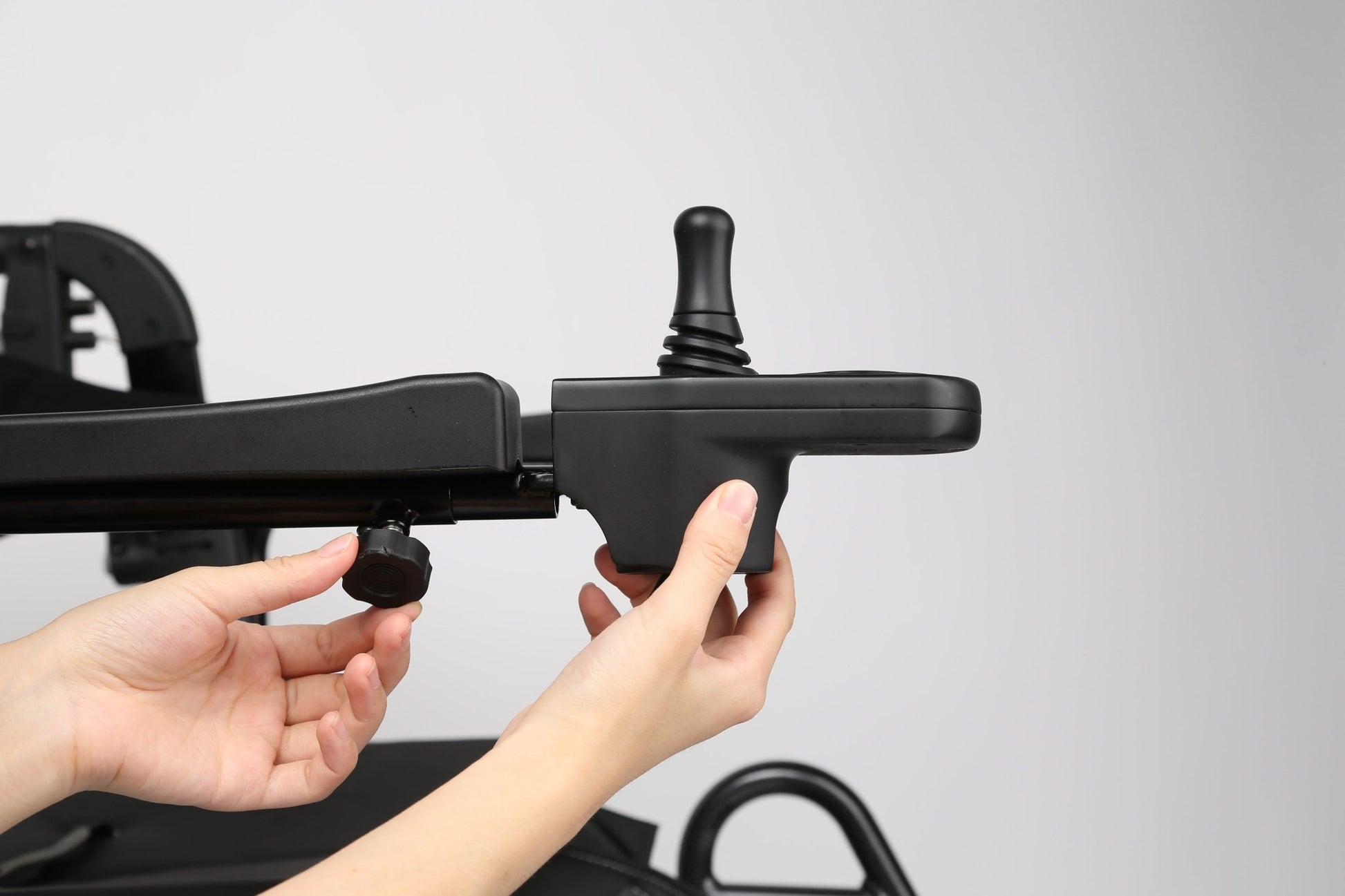 CH4077 Folding Electric Rollator with Seat and Footrest | Ezee Life - Factory Direct Medical