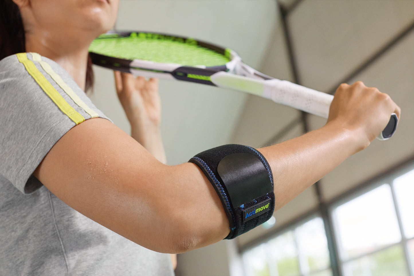 Jobst Actimove Sports Edition Elbow Strap Hot/Cold Pack