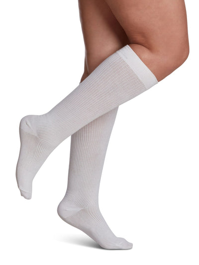 Sigvaris 140 Casual Cotton Compression Socks 15 - 20 mmHg Calf High For Women Closed Toe | Sigvaris - Factory Direct Medical