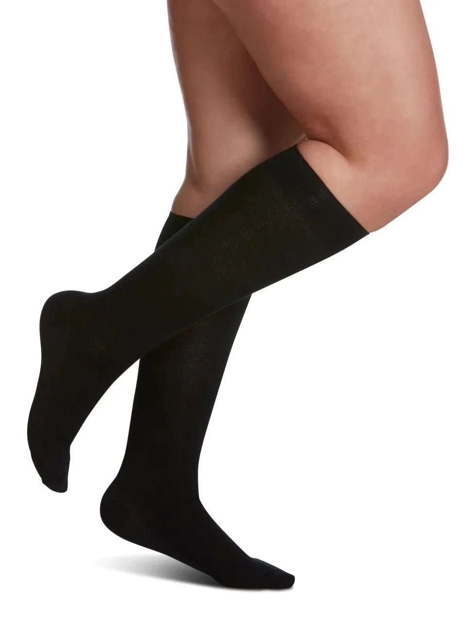 Sigvaris 150 All Season Merino Wool Compression Socks 15 - 20 mmHg Calf High For Women Closed Toe | Sigvaris - Factory Direct Medical