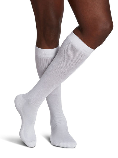 Sigvaris 160 Eversoft Diabetic Compression Socks 15 - 20 mmHg Calf High For Unisex Closed Toe | Sigvaris - Factory Direct Medical