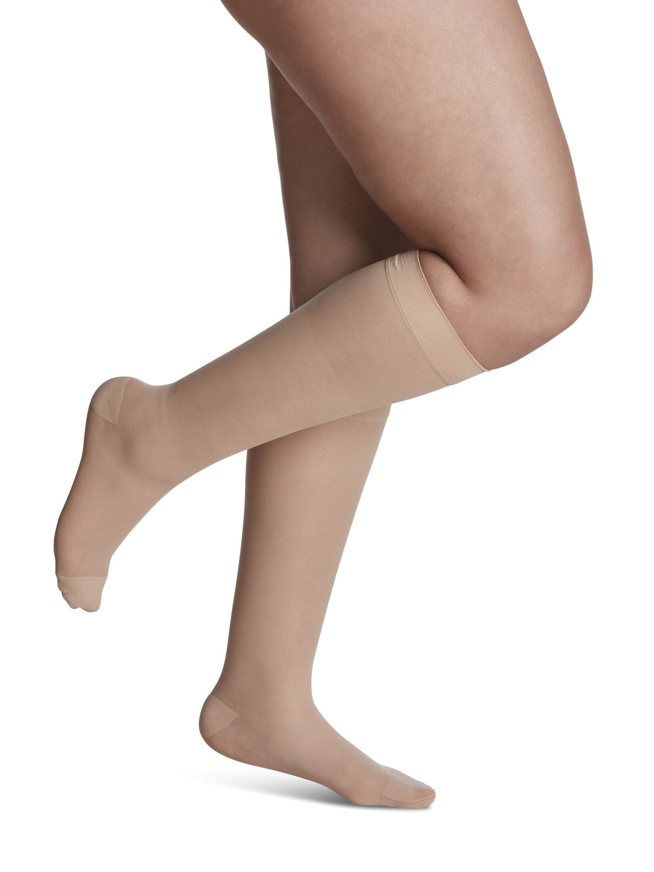 Sigvaris 780 Sheer Compression Socks 20 - 30 mmHg Calf High for Women Closed Toe | Sigvaris - Factory Direct Medical