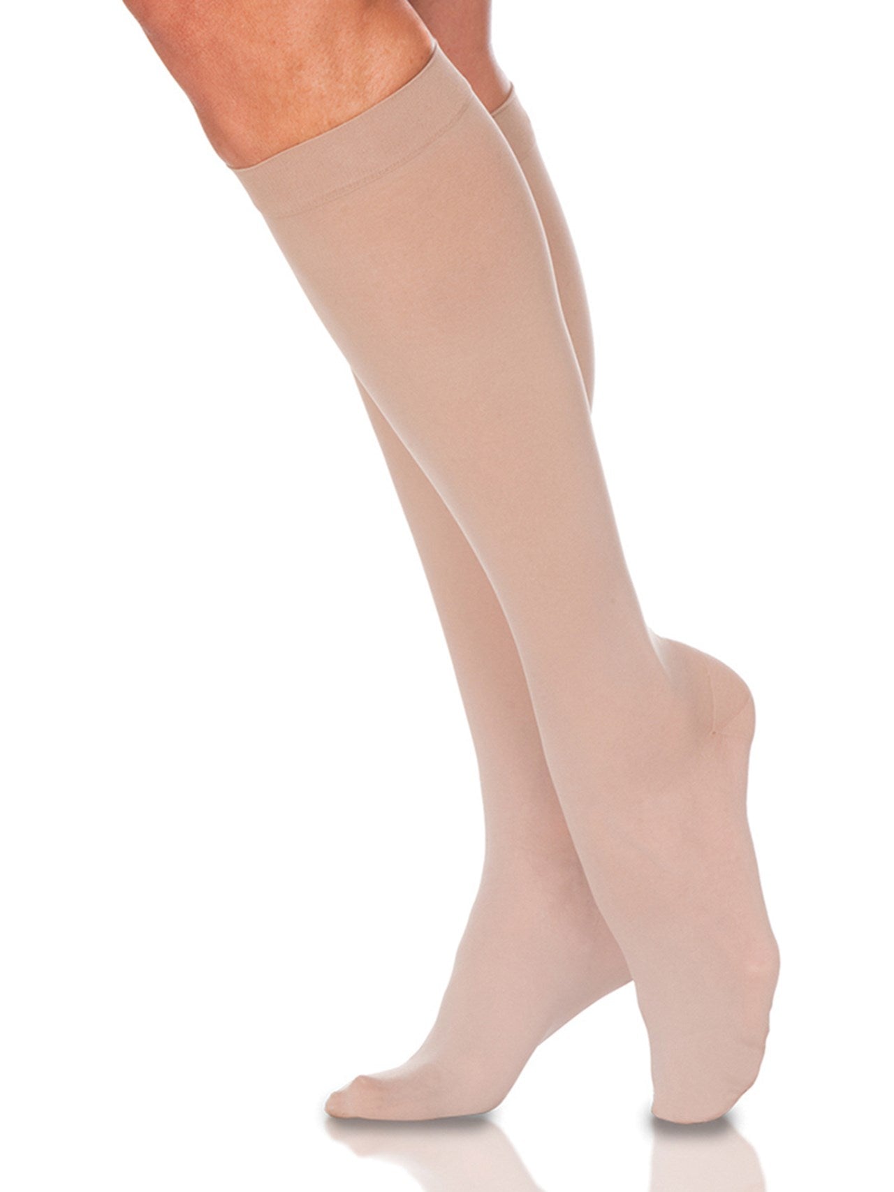 Sigvaris 780 Sheer Compression Socks 20 - 30 mmHg Calf High for Women Closed Toe | Sigvaris - Factory Direct Medical
