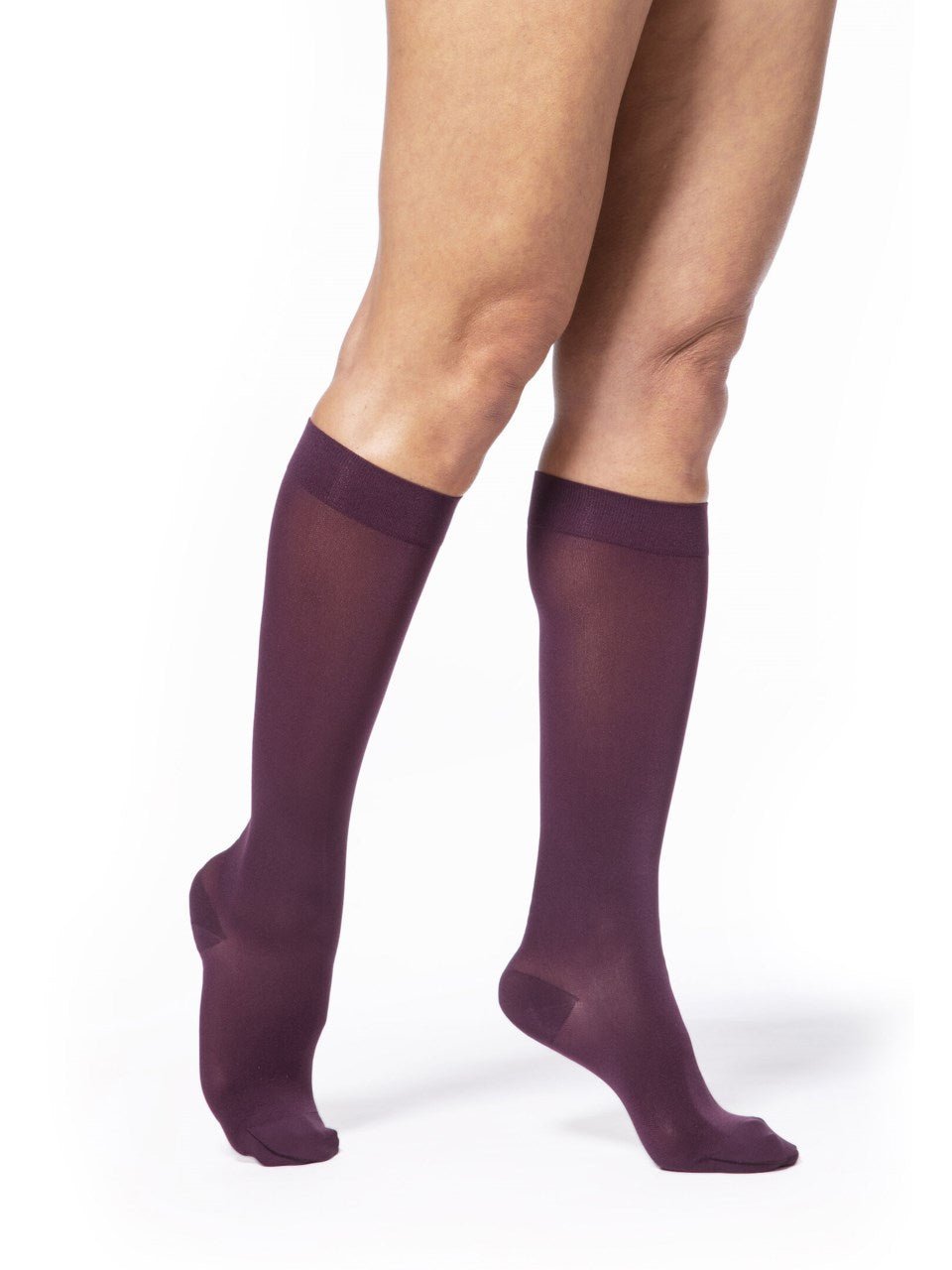 Sigvaris 840 Soft Opaque Compression Socks 20 - 30 mmHg Calf High for Female Closed Toe | Sigvaris - Factory Direct Medical