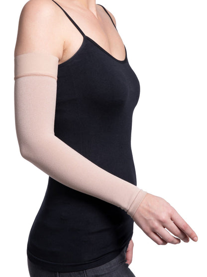 Sigvaris 910 Spec Advance Armsleeve 15 - 20 mmHG w/Grip Top | Sigvaris - Factory Direct Medical