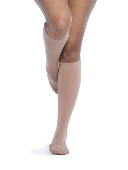 Sigvaris 840 Soft Opaque Compression Socks 15-20 mmHg Calf High for Female Closed Toe