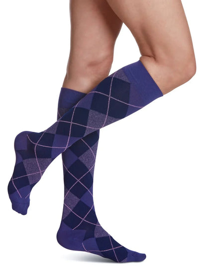 Sigvaris 140 Microfiber Shades Compression Socks 15-20 mmHg Calf High For Women Closed Toe
