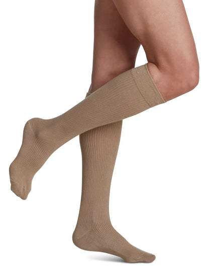 Sigvaris 140 Casual Cotton Compression Socks 15-20 mmHg Calf High For Women Closed Toe